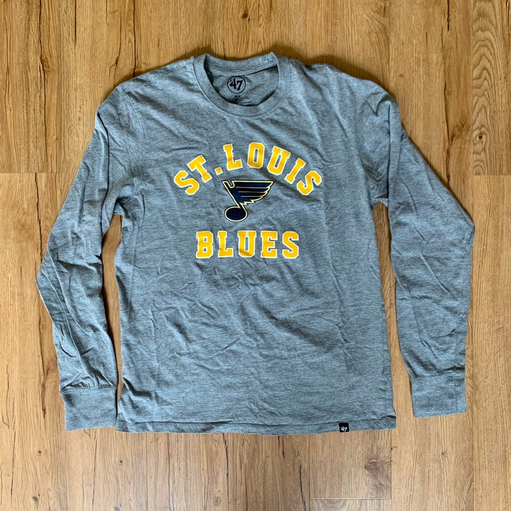 CLOSEOUT SALE - EVERYTHING $5 St. Louis Blues hockey long sleeve shirt